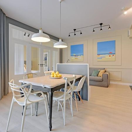 Dom & House Apartment Neptun Park Comfort Gdańsk Exteriör bild